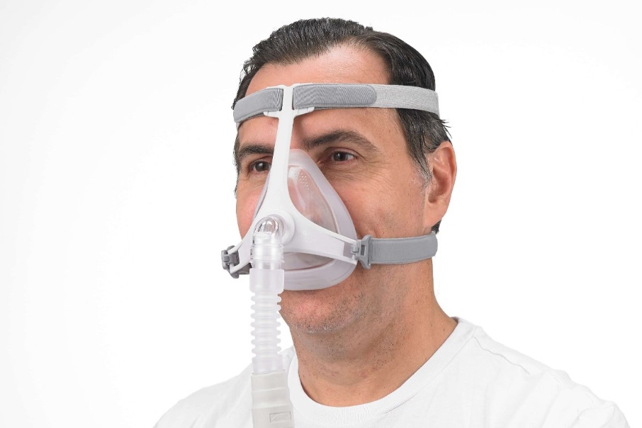Apex WiZARD 320 Full Face CPAP Mask detail view