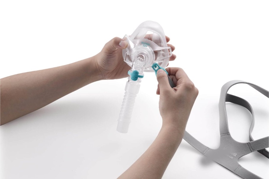 Apex WiZARD 520 Full Face CPAP Mask packaging
